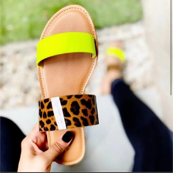 Double Straps Neon Yellow Slides - 8 - Picture 1 of 7